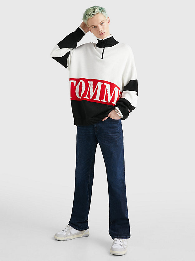 Ryan Bootcut Faded Jeans in Denim-jeans-Heroes