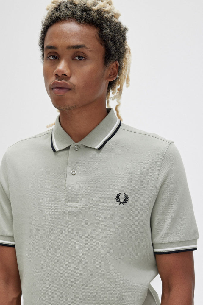 Twin Tipped Fred Perry Shirt in Seagrass / Snow White / Black-polo-Heroes